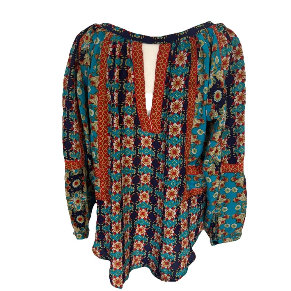 Tolani Top XS Silk Floral Blue Peasant Gypsy Boho V-Neck Flowy Long Sleeve - Picture 2 of 7